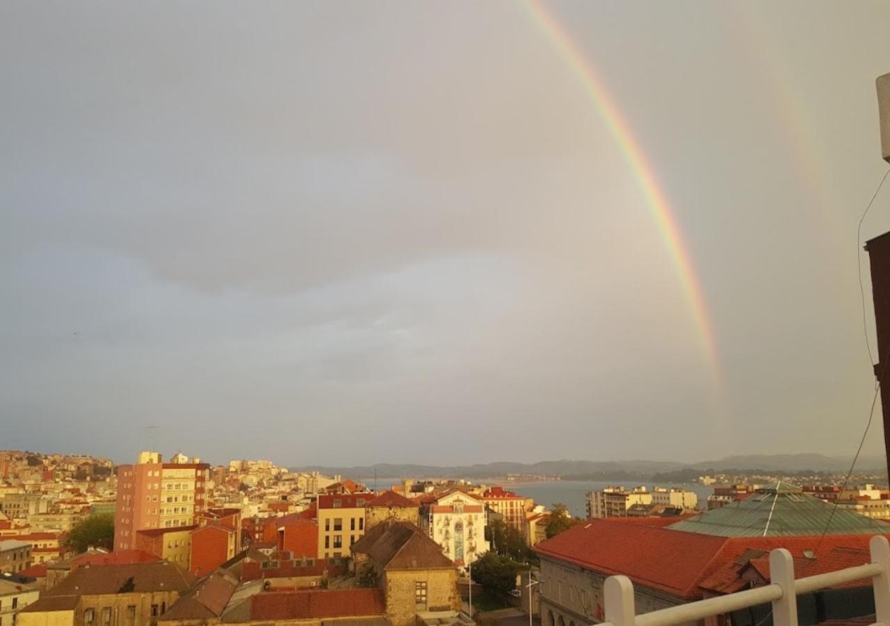 Habitaciones En El Atico De Tona Mirando A La Bahia De Santander Dış mekan fotoğraf