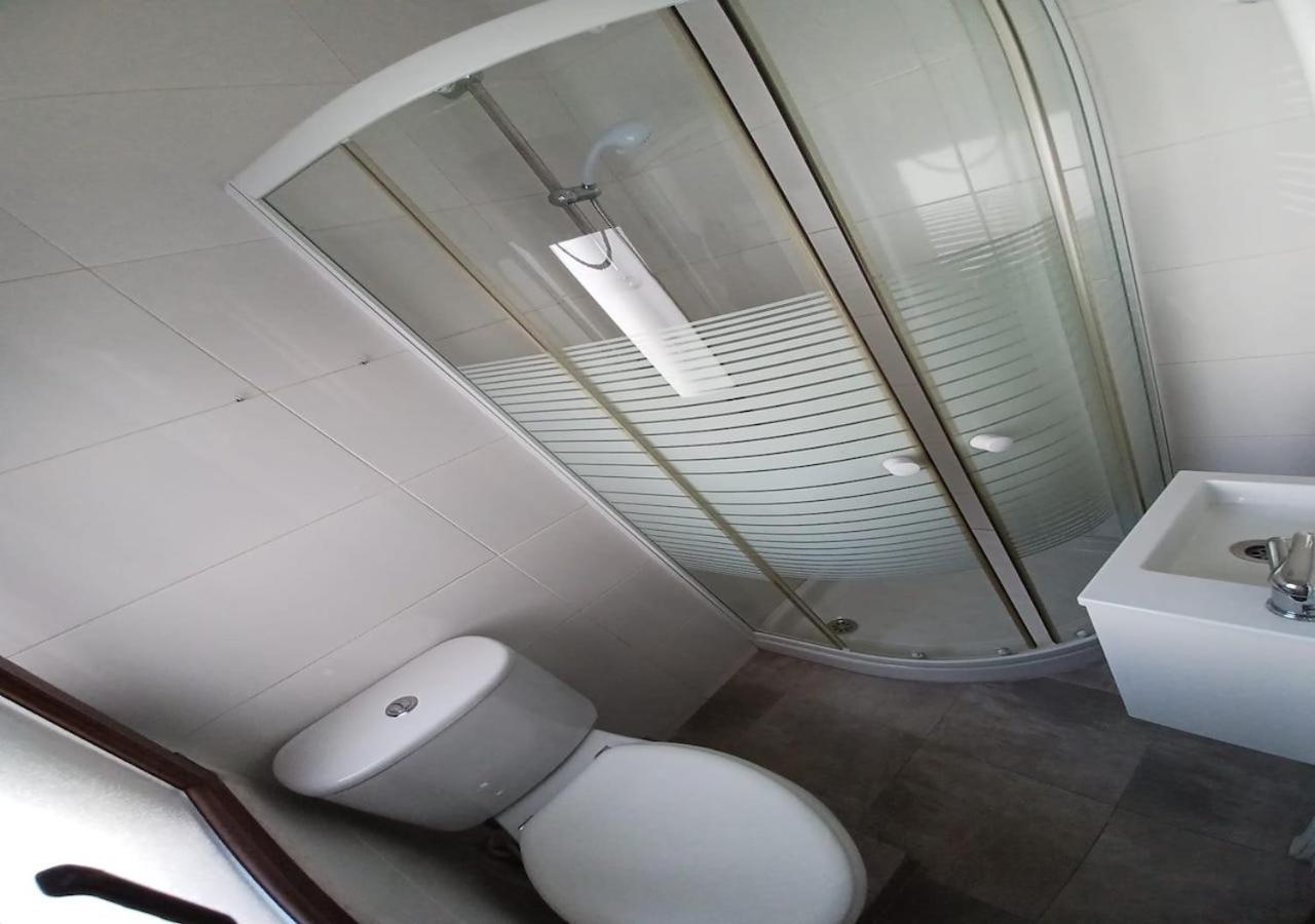 Habitaciones En El Atico De Tona Mirando A La Bahia De Santander Dış mekan fotoğraf
